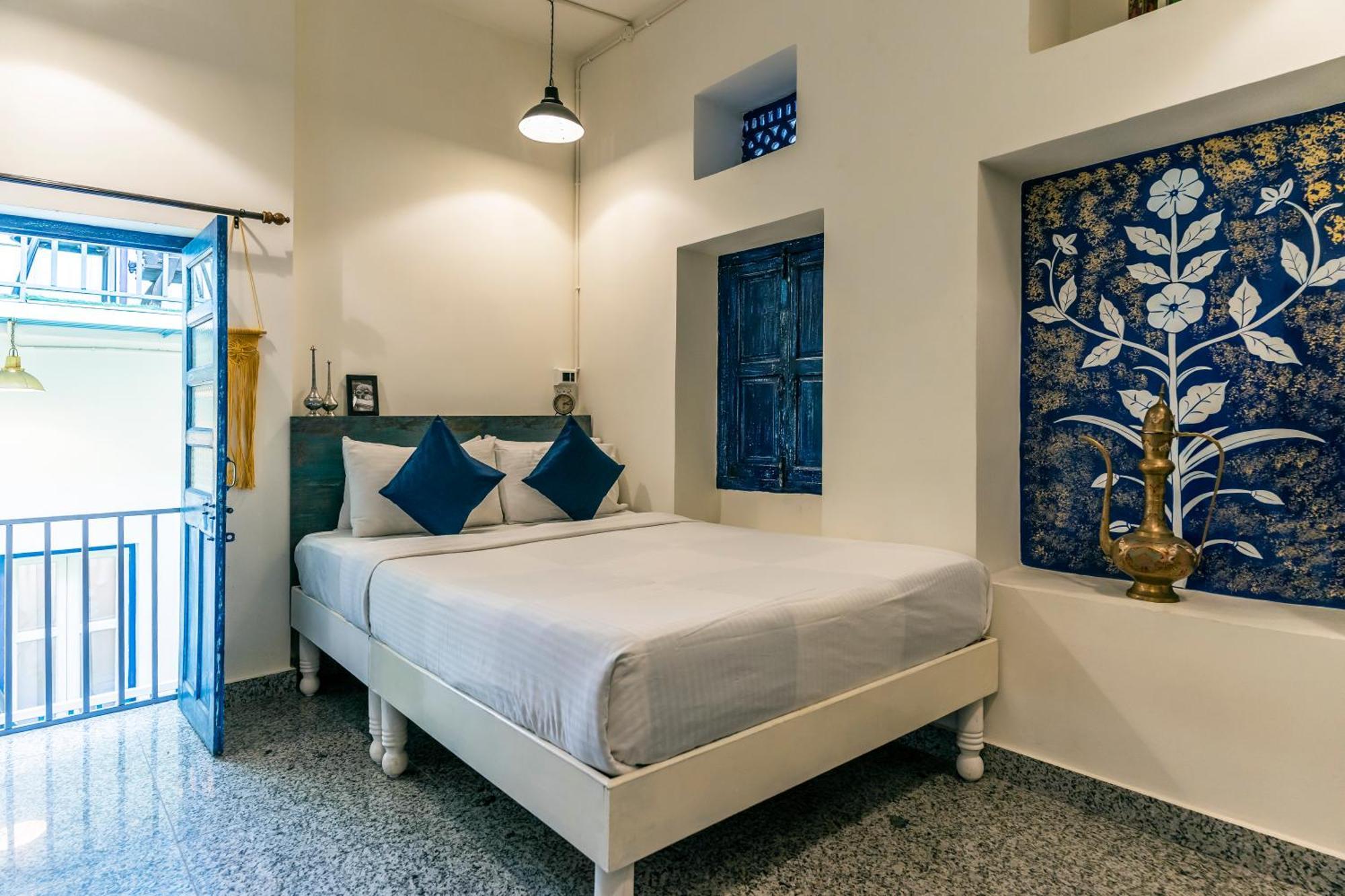 Barefoot Boutique Hotel Ουνταϊπούρ Εξωτερικό φωτογραφία