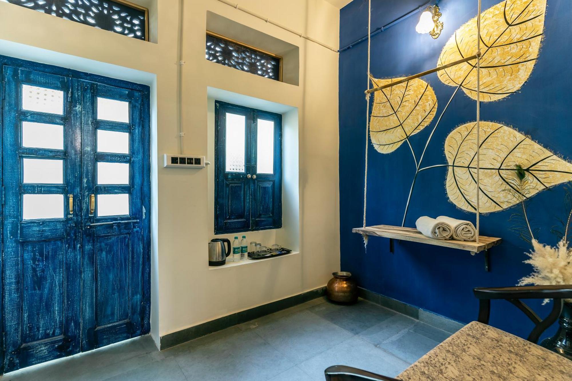 Barefoot Boutique Hotel Ουνταϊπούρ Δωμάτιο φωτογραφία